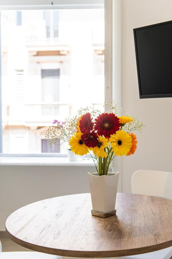 Lux Caracciolo Bed & Breakfast Napoli Bagian luar foto